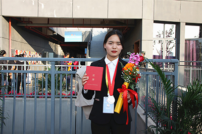 余花妹同学勇夺2019年“三区三州”职业技能大赛银牌